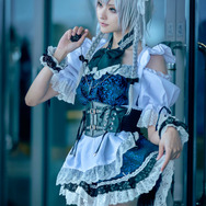 十六夜咲夜『東方Project』／寝る子（X：@neruko_kanade_）、撮影：rinrin博士（X：@rinrinhakase）