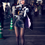 リリーバイス『勝利の女神:NIKKE』／えこぴ（X：@_echo_11）、撮影：uhimaru（X：@uhimaru999）