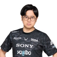 プロeスポーツチーム「REJECT」にウメハラ、ふ～どが加入！LeShar、ときど含めた4人で「ストリートファイターリーグ: Pro-JP 2025」に挑戦