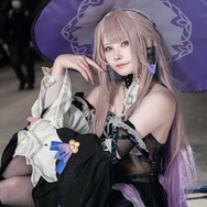 マダム・ヘルタ『崩壊：スターレイル』／ましろ（X：@sirousa1211）