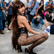 ノワール『勝利の女神:NIKKE』／XUXU 星野秀奈（Instagram：xuxu_0330）【日本】