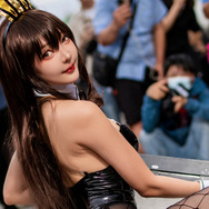 コスプレ】『NIKKE』ノワールの美ボディが炸裂！バニーガール姿