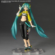 健康的なおヘソ！可動フィギュア「初音ミク　Fit Boxing Ver.」が登場ーダンベルや縄跳び、ゲームを再現可能なパーツも付属