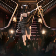 ムッチムチなボディラインから目が離せない…『勝利の女神：NIKKE』から“嫁D”こと「D：キラーワイフ」が立体化！