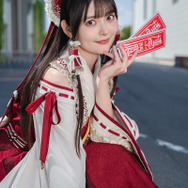 博麗霊夢／上坂すみれ（X：@uesaka_official）