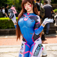 ディーバ『オーバーウォッチ』／Tsuru 鶴葵（Instagram：tsuru_cos_aoi）