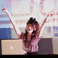 【TGS 2010】Kinectで皆でダンス!『DanceEvolution』スペシャルステージ