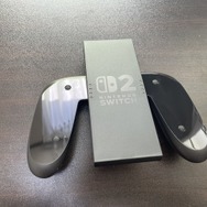待望の「ニンテンドースイッチ2」開封の儀！大きいけど手に馴染むハードウェア、初代スイッチとのサイズも比べてみた