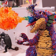 大迫力の「ガンダムバルバトス」から、ひっそり紛れていた「ずんだどん」まで見所目白押し！今年は展示スペースも拡大【八展2025フォトレポート】