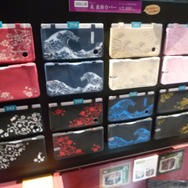 【TGS 2010】今年もたくさんのゲーム関連グッズが販売 ― TGS物販コーナー