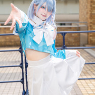 アロナ『ブルーアーカイブ』／みなとみら（X：@tehslu_cosab_xx）