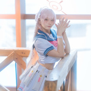 浦和ハナコ『ブルーアーカイブ』／えびびちり（X：@EBICHIRI_cos）、撮影： あいなめ（X：@HokkeIllust）