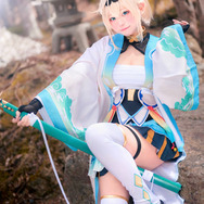 しほな（X：@shihonana_）、撮影：こへ（X：@Kohe_portrait）