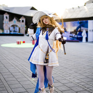 フィービー／四巫日モミ（Instagram：momihi__444）