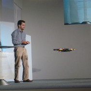 【TGS 2010】ヘリコプターが飛んだiPhoneイベント ― 「I Love iPhone」その2