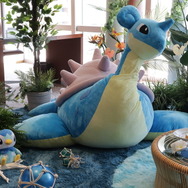 『ポケモン』ピカチュウやカビゴンたちとリゾート気分！1日1室限定の特別な宿泊プランをレポート「ポケモン コラボレーション サマー 2025」夢の南国気分が最高だった