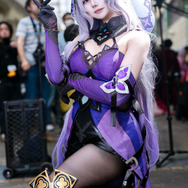 ブラックスワン『崩壊：スターレイル』／さら（X：@sara_cospure）