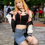 喜多川海夢「その着せ替え人形は恋をする」／キノコ菇菇（Instagram：kinoko_gu）