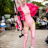 アリス『勝利の女神:NIKKE』／百變恩恩ん（Instagram：mido_0216）