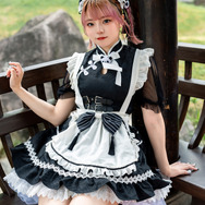 茉白すふれ（X：@ros_rin1017）、衣装：Epetce（X：@epetice）