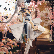 今汐『鳴潮』／四巫日モミ（Instagram：momihi__444）