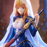 聖剣を抱えた姿が神々しい……！『Fate/stay night』原点の物語「Garden of Avalon」より、セイバーがスケールフィギュア化