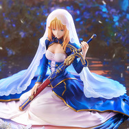 聖剣を抱えた姿が神々しい……！『Fate/stay night』原点の物語「Garden of Avalon」より、セイバーがスケールフィギュア化