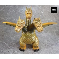 “第3次怪獣ブーム”の「ゴジラソフビ」が令和に復刻！キングギドラは3本それぞれの首と頭が可動し、表情豊かにポージング可能