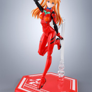 勝ち気なポーズも決まる！「ヱヴァ新劇場版」からアスカがプラグスーツ姿でアクションフィギュア化