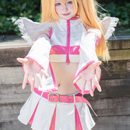 リリエル「2.5次元の誘惑」／みなとみら（X：@tehslu_cosab_xx）