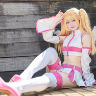 リリエル「2.5次元の誘惑」／みなとみら（X：@tehslu_cosab_xx）