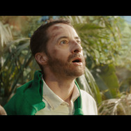 ルメールが無人島で見つけたのは“金の武豊”！？『ウマ娘』新TVCMがコメディ要素たっぷり