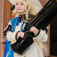 フィービー／すずら（X：@suzuran_ro）