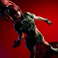 『KOF』より「覚醒レオナ」が立体化！山下しゅんや氏の描きおろし、狂気の表情や深紅の髪などただならぬ雰囲気に