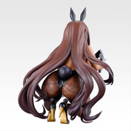 バニーだらけの『勝利の女神：NIKKE』新作一番くじ発売！目玉は“背中で魅せる”フィギュア、“リップデザイン付き”チャームにもドキッ