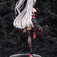 悪戯っぽく微笑む口元から舌先がチラリ…『アズレン』より「プリンツ・オイゲン：この夜に酔いしれ」フィギュアがセクシー&ミステリアス