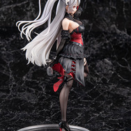 悪戯っぽく微笑む口元から舌先がチラリ…『アズレン』より「プリンツ・オイゲン：この夜に酔いしれ」フィギュアがセクシー&ミステリアス