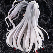 悪戯っぽく微笑む口元から舌先がチラリ…『アズレン』より「プリンツ・オイゲン：この夜に酔いしれ」フィギュアがセクシー&ミステリアス