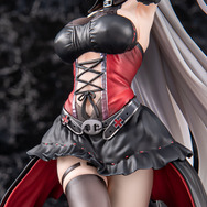 悪戯っぽく微笑む口元から舌先がチラリ…『アズレン』より「プリンツ・オイゲン：この夜に酔いしれ」フィギュアがセクシー&ミステリアス