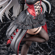 悪戯っぽく微笑む口元から舌先がチラリ…『アズレン』より「プリンツ・オイゲン：この夜に酔いしれ」フィギュアがセクシー&ミステリアス