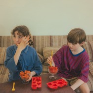 『MOTHER2』戦闘中の”SMAAAASH!!”がTシャツに！スターマンの氷が作れるトレー、サマーズのマップをデザインしたバッグなども先行販売