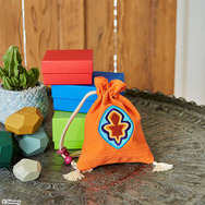 キングダムチェーンのキーホルダーも！『キングダム ハーツ』グッズ各種が再受注中―「100エーカーの森」イラストポーチなどファン必見のラインナップ