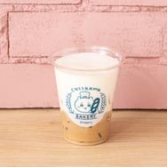 「ちいかわベーカリー」夏仕様の限定メニューが可愛い！“ひやけしちゃった”表情をコーヒースプレーで再現