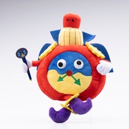 “ニブイチ”で鳴らない目覚まし…「遊戯王」城之内の切り札「時の魔術師」が音声ギミック付きぬいぐるみ化!即決モードを搭載し、お出かけ先でも活躍