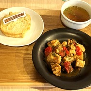 「メタファー：リファンタジオ展」が大阪にやってきた！展示やグッズ追加に加えコラボカフェも同時開催―目もお腹も満たせる内覧会レポート