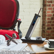 『FFVII リメイク』バスターソード型時計や『キングダム ハーツ』キーブレードライトも！日常生活で使えるユニークなデザインのグッズ再受注分が発売