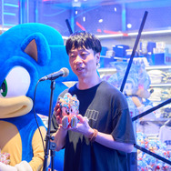 セガ、渋谷に公式ストア「SEGA STORE TOKYO」出店！限定デザインのソニックが展示の新店舗に突撃―COO・内海州史氏も登壇のオープニングセレモニーをレポート