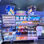 セガ、渋谷に公式ストア「SEGA STORE TOKYO」出店！限定デザインのソニックが展示の新店舗に突撃―COO・内海州史氏も登壇のオープニングセレモニーをレポート