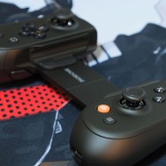 ゲームのお供に選びたいのは間違いなくコイツ!!スマホもPCもイケるコントローラー「Backbone Pro」を実際に触ってみた