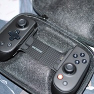 ゲームのお供に選びたいのは間違いなくコイツ!!スマホもPCもイケるコントローラー「Backbone Pro」を実際に触ってみた